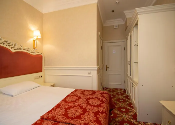 Royal Olympic Hotel
