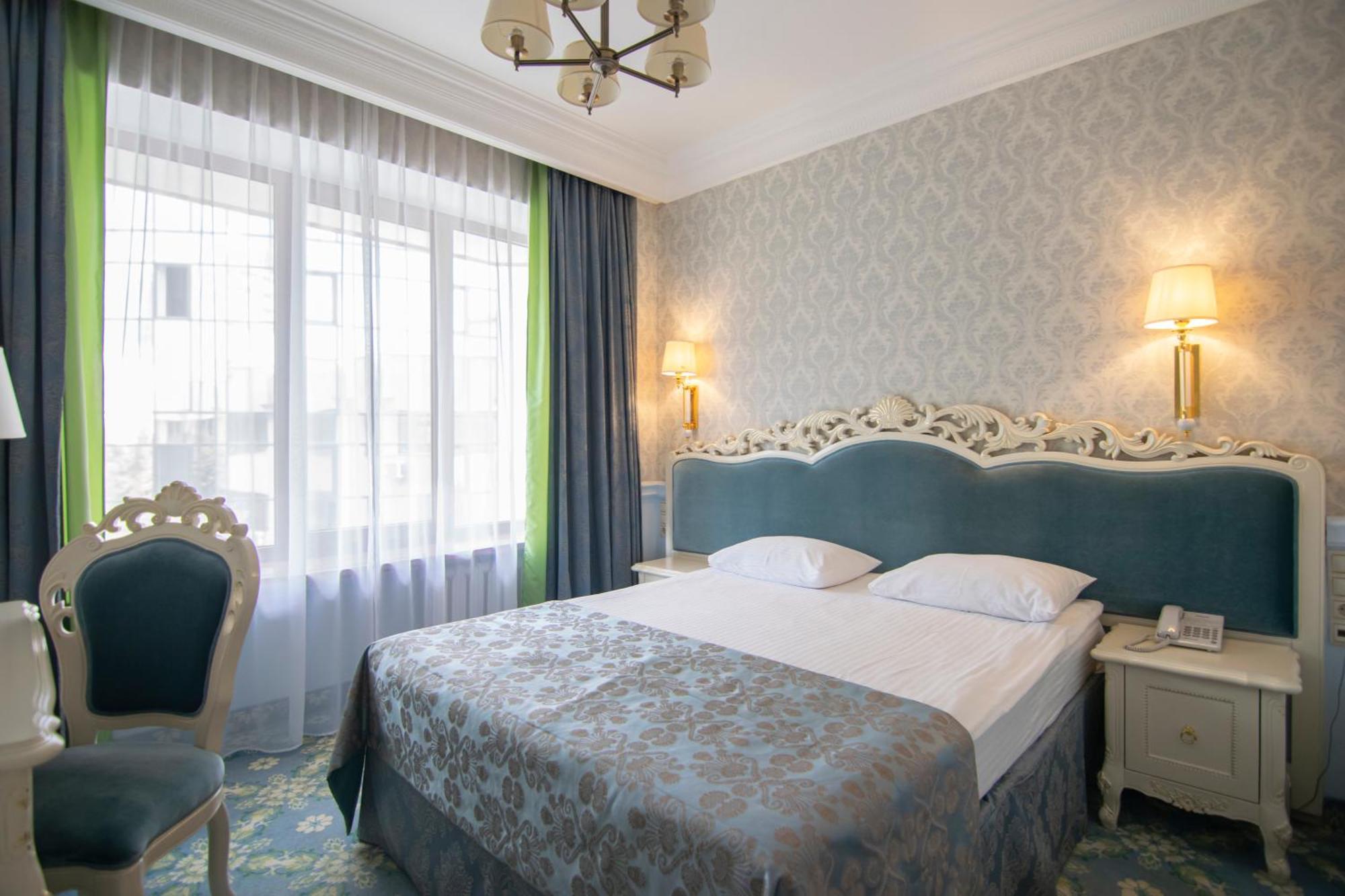 Royal Olympic 3*