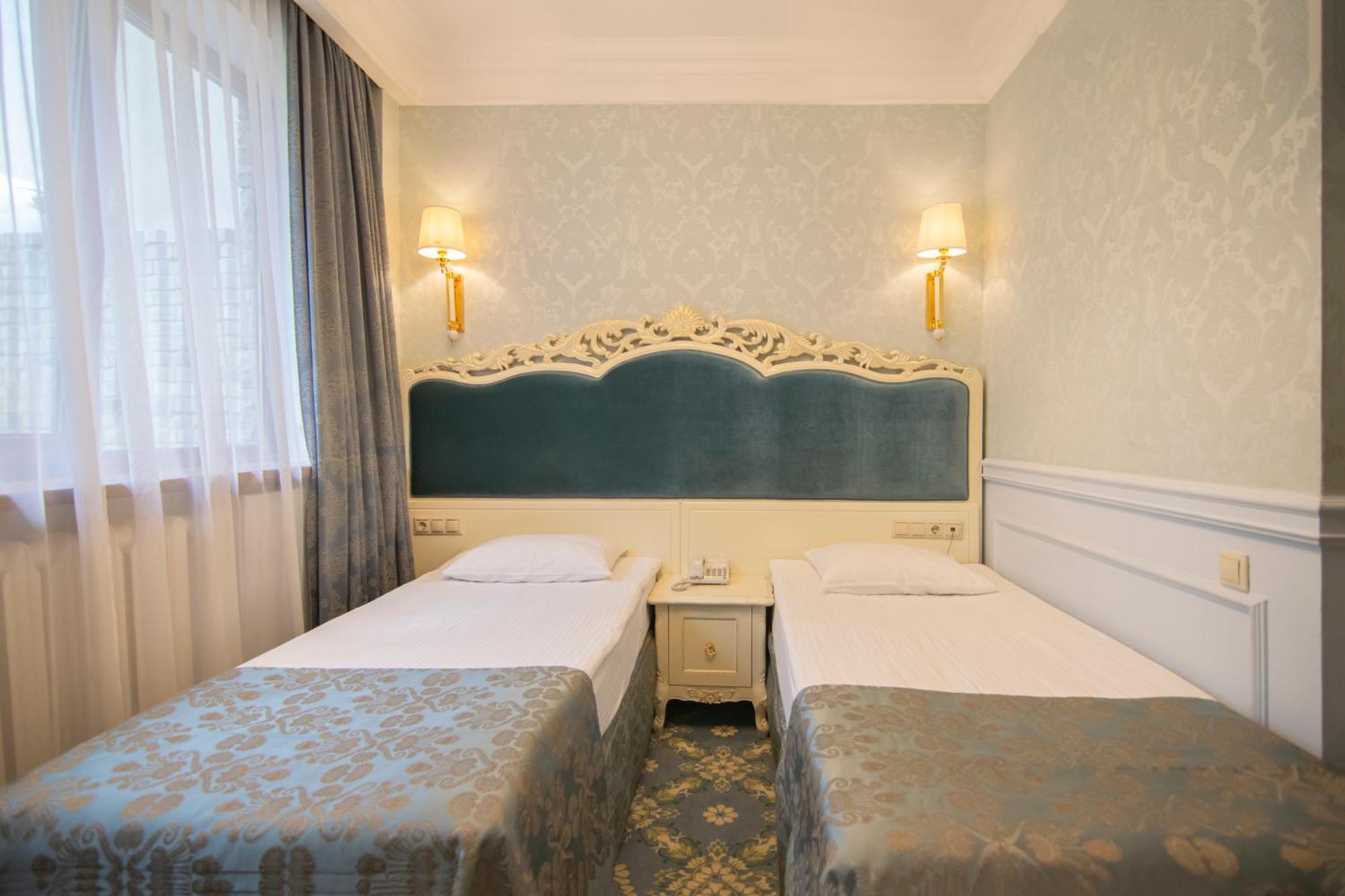 Отель Royal Olympic 3*