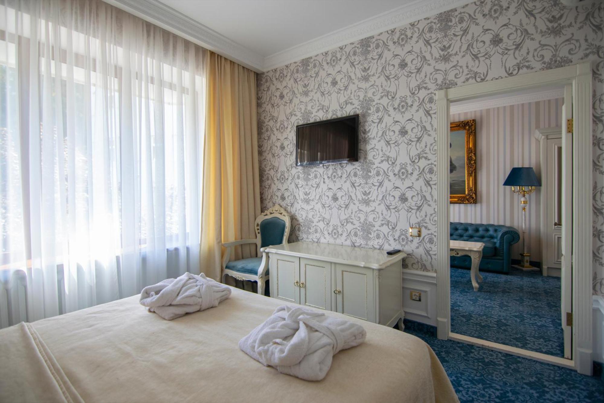 Hotel Royal Olympic 3*